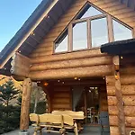 Villa Nad Potokiem *